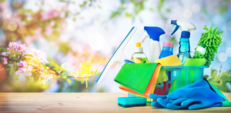 5 Ways to Help a Senior with Spring Cleaning