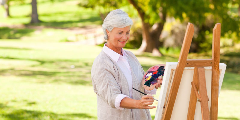 6 Outdoor Hobbies for Seniors to Try This Spring