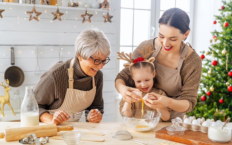 8 Delicious Cookie Recipes to Try This Holiday Season