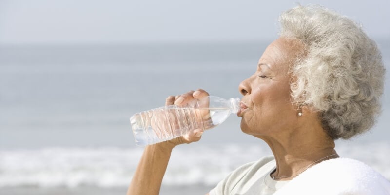 Staying Hydrated in the Summer Heat: 7 Tips for Seniors